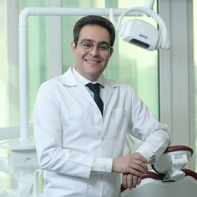 دکتر محمد رضا بدیعی متخصص ارتودنسی
